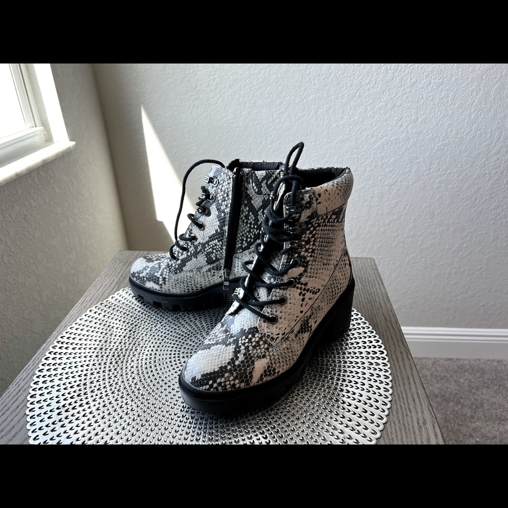 Snakeskin combat boots black and white
